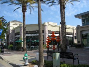 Brea downtown - by Jonnyboyca - wikipedia