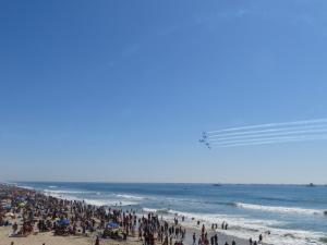 Jets flying in formation