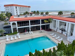 El Matador condominiums